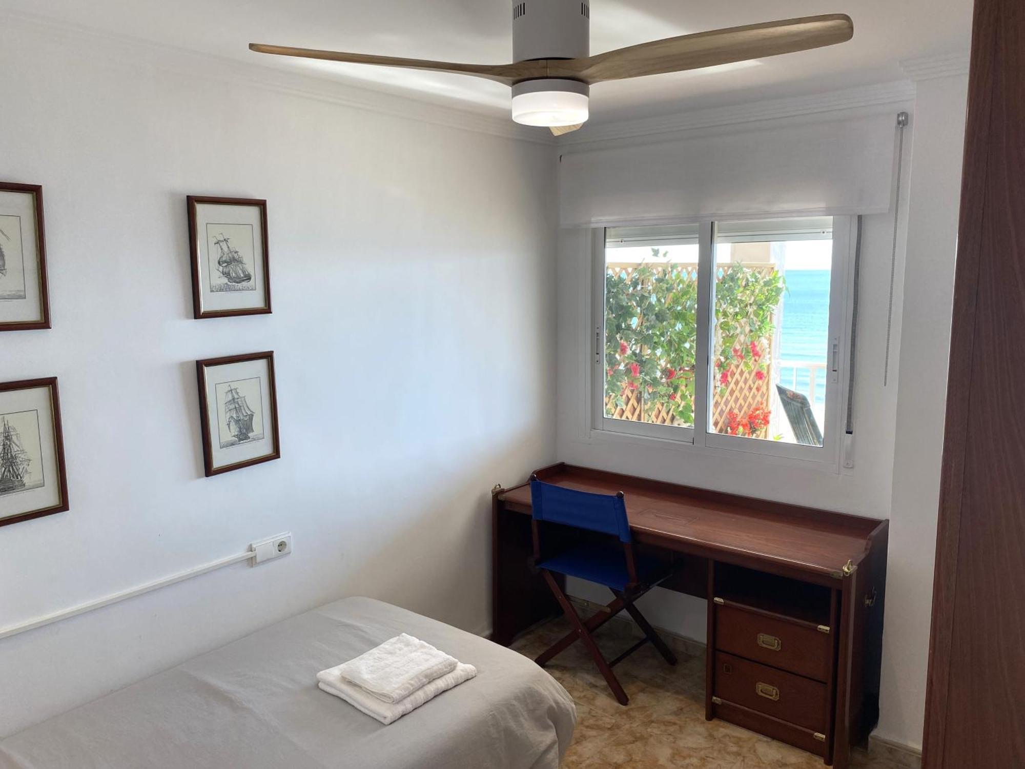 Beachfront And Renovated Apartment Cullera Dış mekan fotoğraf